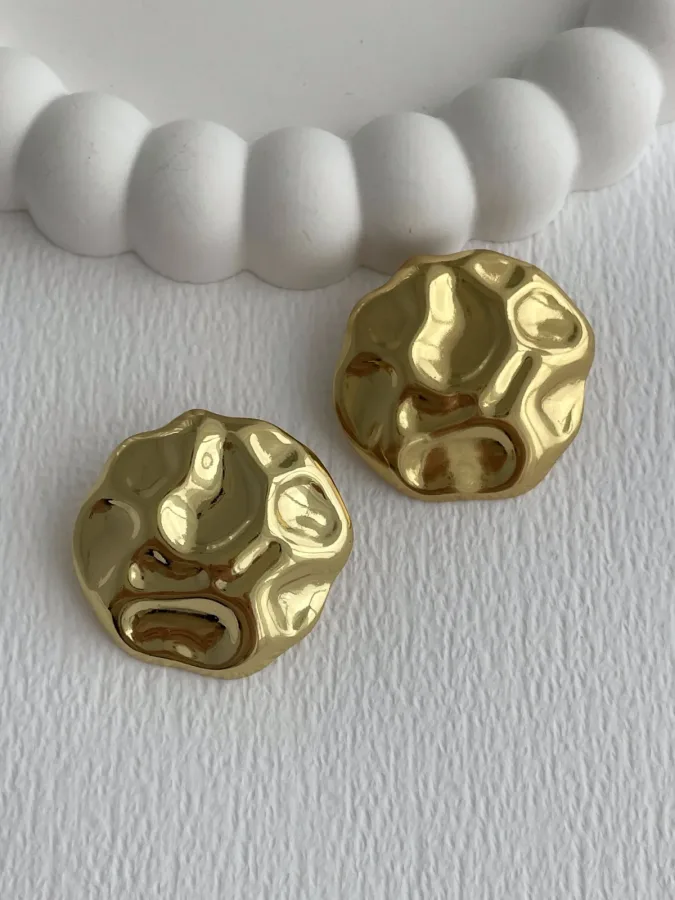Çelik Soyut Tasarım Yuvarlak Gold Küpe