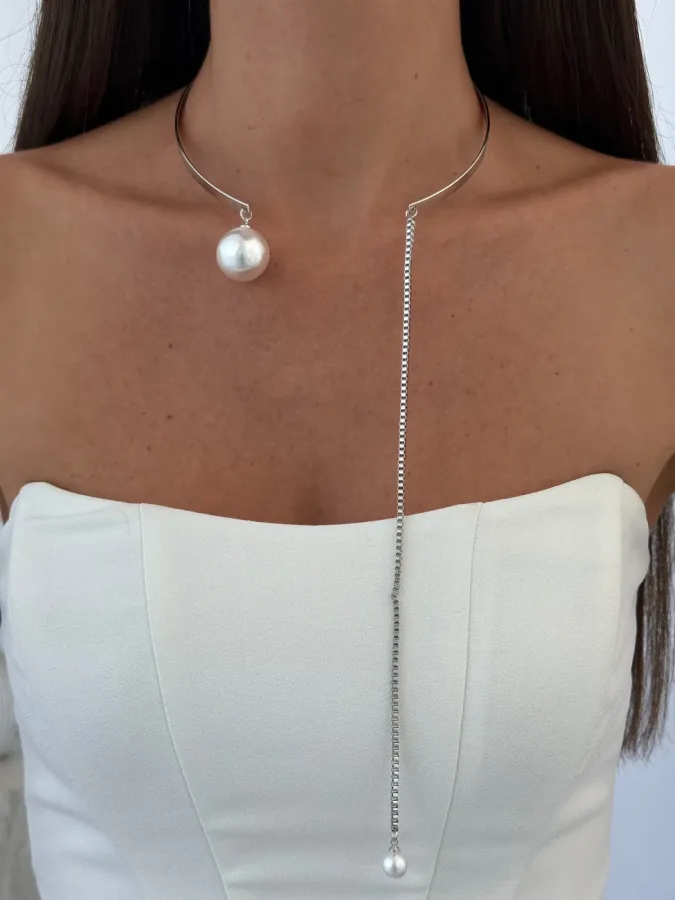 Özel Seri Sallantılı Uç Detay Gümüş Choker Kolye