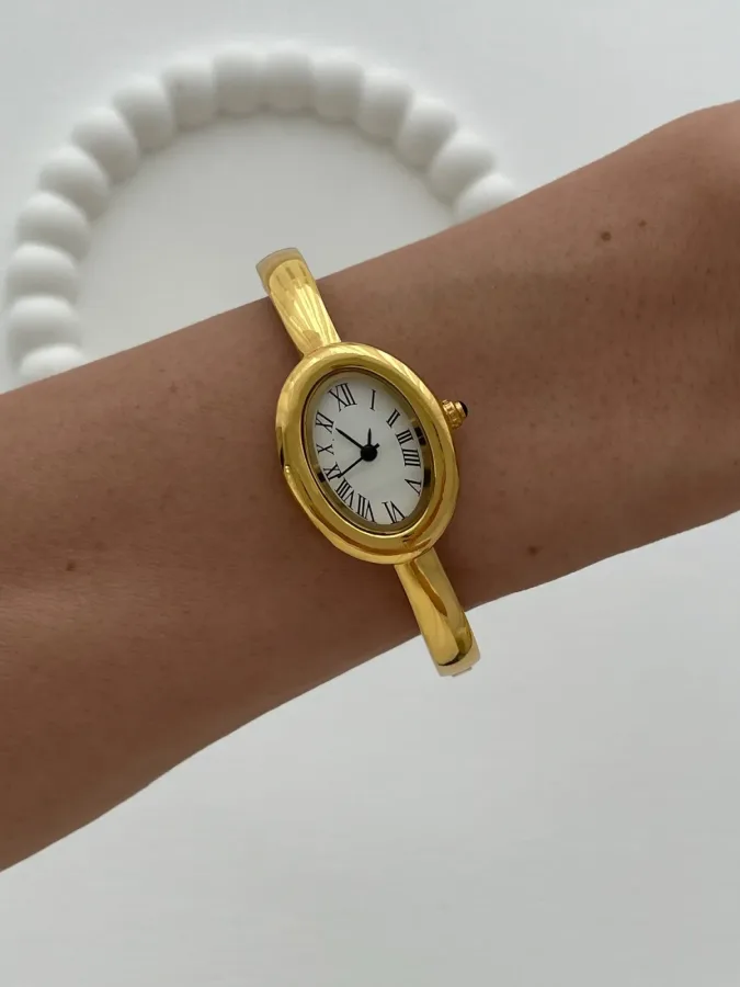 Marka Model Kelepçe Tasarım Kadranı Beyaz Gold Vintage Saat